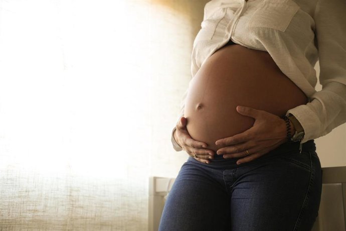 Archivo - Imagen de recurso de una mujer embarazada.