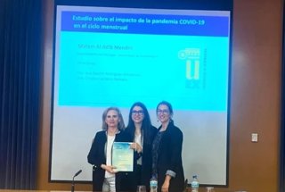 La ginecóloga Miriam Al Adib Mendiri presenta su tesis doctoral
