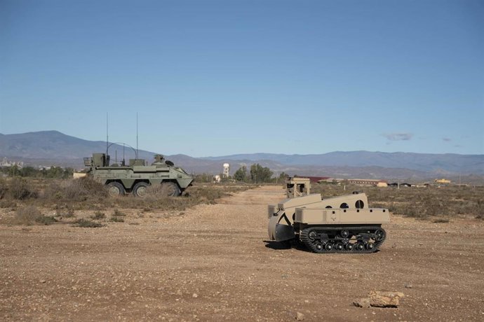 Archivo - El Ejército de Tierra realiza una demostración dinámica en el Campo de Maniobras y Tiro 'Álvarez de Sotomayor' en Viator (Almería). A 30 de octubre de 2025, en Viator, Almería (Andalucía, España). 