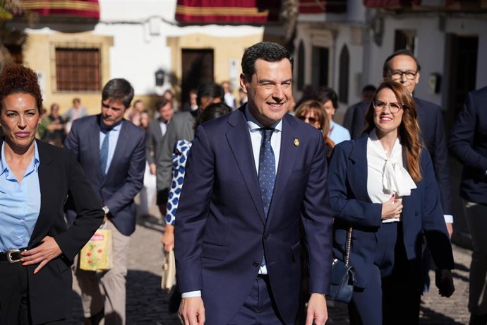 El presidente de la Junta de Andalucía, Juanma Moreno, el pasado Jueves Santo, 2 de abril de 2026, en el municipio de Cabra (Córdoba)