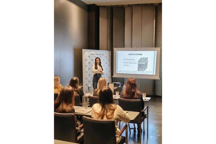 Llega a España STRIORT, el método para tratar estrías sin agujas presente en más de 30 países