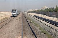 Mueren dos personas en un bombardeo contra un puente ferroviario en el centro de Irán
