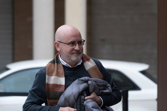 Archivo - Arxiu - Imatge d'arxiu del sotsdirector d'Emergències de la Generalitat Valenciana, Jorge Suárez, a la seua arribada als jutjats de Catarroja, a 4 de desembre del 2025