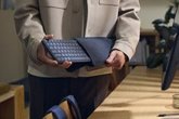 Foto: Portaltic.-Llega a España el HP EliteBoard G1a, el PC con IA integrado en un teclado