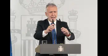 Torres responde a Madrid que los traslados de menores migrantes no acompañados continúan con "absoluta cobertura legal"