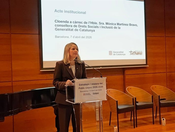 Martínez Bravo durant la presentació de l'Estratègia Catalana del Poblo Gitano 2026-2036.