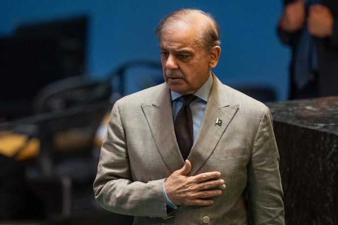 Archivo - El primer ministro de Pakistán, Shehbaz Sharif   
