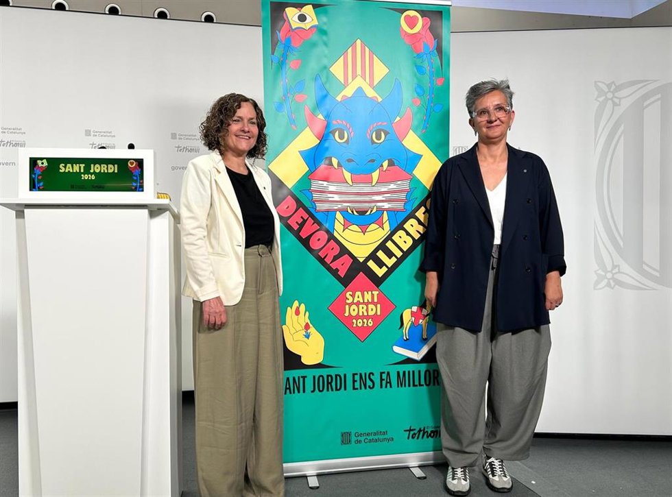 La consellera de Cultura, Sònia Hernández, y la directora general de Difusión, Bet Valls, presentan los actos de la Diada de Sant Jordi de la Generalitat