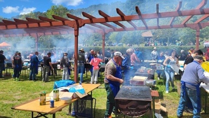 Moralzarzal celebra la tradicional Fiesta de la Cruz de Mayo 2026: Raíces de piedra y un día en familia.