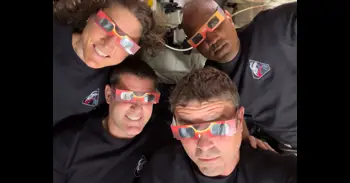 Los astronautas de la misión Artemis II realizan con éxito la primera maniobra para volver a la Tierra