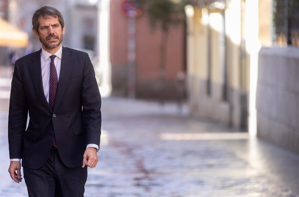 El ministro de Cultura, Ernest Urtasun, participa en la entrega de los premios de la XXV Campaña de Animación a la Lectura María Moliner, a 24 de marzo de 2026, en Madrid (España).