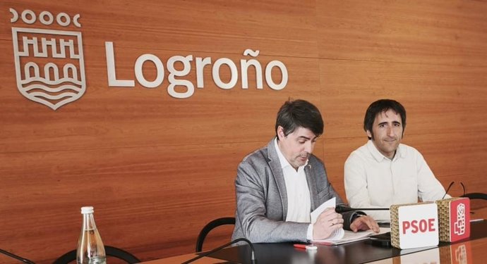 Luis Alonso y Álvaro Foncea, en la rueda de prensa