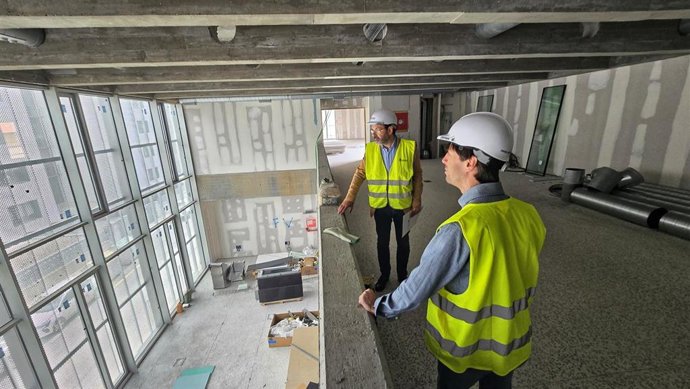 El concejal de Obras, José Luis Urraca, en la Tecnoteca