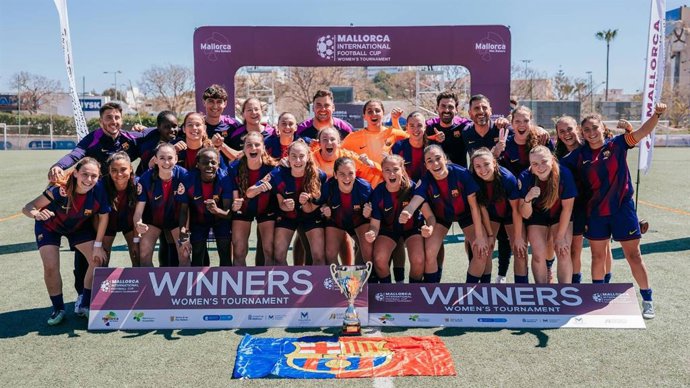 FC Barcelona Femení U19 ganadoras del torneo