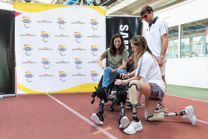 Imagen de una acción entre Samsung y el Comité Paralímpico Español en el Centro de Alto Rendimiento de Madrid
