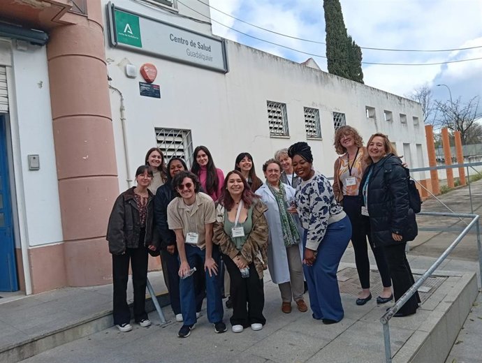 Estudiantes del máster de Trabajo Social y Gerontología de la Commonwealth University de Virginia, durante su visita a Córdoba.