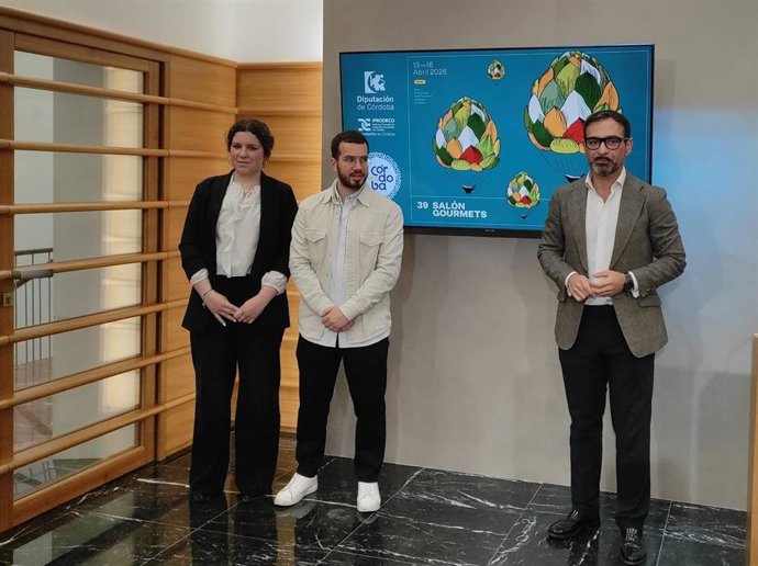 El presidente de Iprodeco, Félix Romero (dcha.), en la presentación del Salón Gourmets.