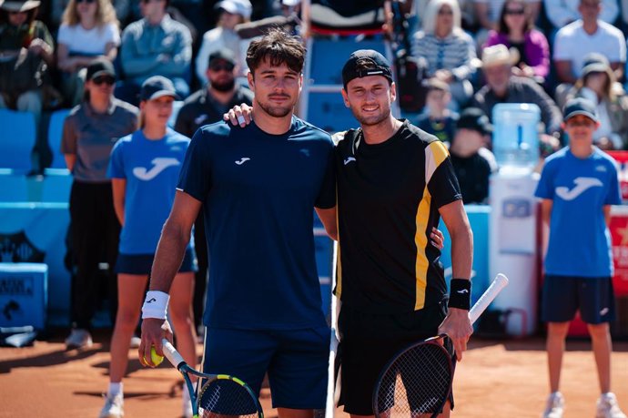Alex Martínez y Raúl Brancaccio