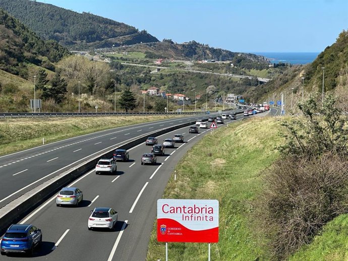 Tráfico de Bizkaia a Cantabria por la autovía A-8