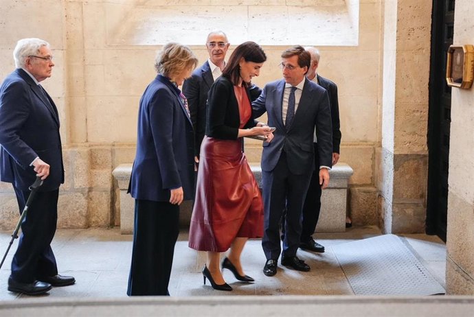 Igual presenta en Madrid 'Goya a la luz del norte', obra "clave" para estudiar al artista