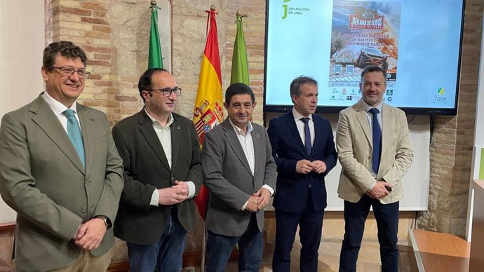 Presentación del VII Rally Todo Terreno 'Jaén Mar de olivos'