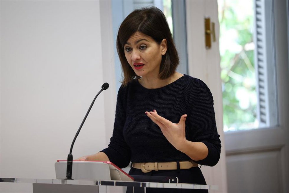 Archivo - La ministra de Juventud e Infancia, Sira Rego, interviene durante la presentación del ‘Buzón de las personas becarias’, en el Ministerio de Juventud e Infancia, a 2 de marzo de 2026, en Madrid (España).