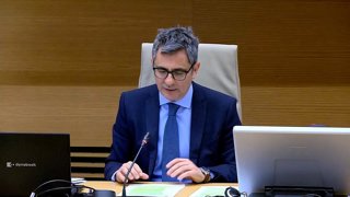 El Gobierno aprobará en mayo la ley que prohíbe las redes sociales a menores de