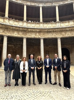 El Puerto de Motril consolida su apuesta por la cultura con la presentación de la II edición del Premio Internacional de Poesía "Puerto de la Alhambra"