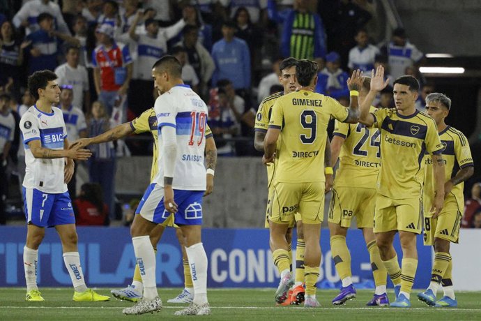 Futbol, Universidad Católica vs Boca Juniors Conmebol Libertadores 2026 El equipo de Boca Juniors celebra al final del partido del Grupo D de Copa Libertadores disputado en el Estadio Claro Arena de Santiago, Chile. 07/04/2026 Martin
