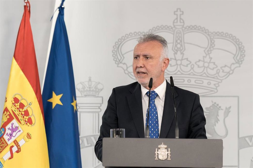 El ministro de Política Territorial y Memoria Democrática, Ángel Víctor Torres, durante una rueda de prensa, en el Palacio de la Moncloa, a 27 de marzo de 2026, en Madrid (España).