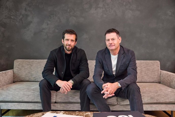 Chris Welch y Karel Komárek, cofundadores del American Racing Challenger Team USA