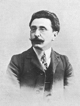 El compositor leonés Rogelio Villar, en torno al cual se desarrollará una conferencia-concierto el próximo día 13 en el Conservatorio de León.