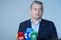 El PP de Cádiz presenta una lista con parlamentarios en sus primeros puestos y el consejero Antonio Sanz de número uno