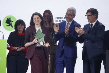 Samanta Schweblin gana el I Premio Aena de narrativa con 'El buen mal'