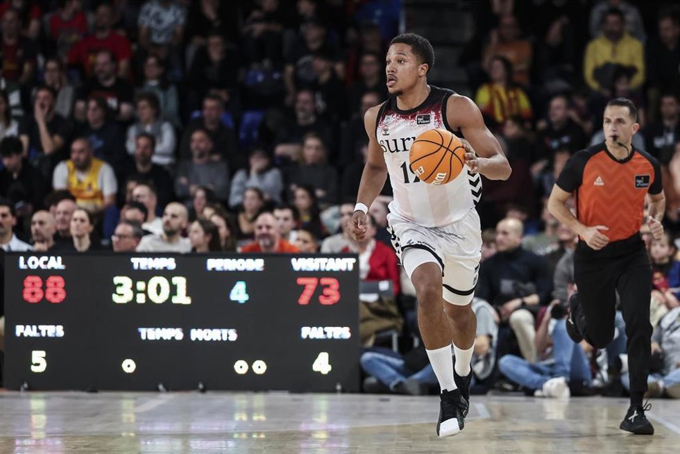 Archivo - Melwin Pantzar, en un partido con el Surne Bilbao Basket.