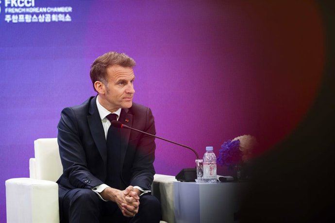 3 de abril de 2026, Seul, Coreia do Sul: EMMANUEL MACRON, presidente da França, participa de um fórum de negócios e economia durante uma visita de Estado a Seul, na Coreia do Sul, na sexta-feira, 3 de abril de 2026.