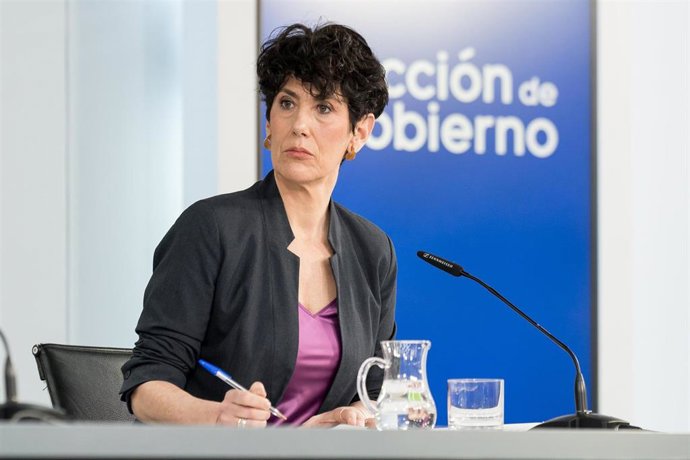 Archivo - La ministra de Inclusión, Seguridad Social y Migraciones, Elma Saiz