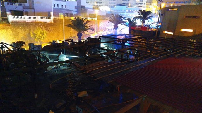 Incendio en zona de ocio de Santiago del Teide, en Tenerife