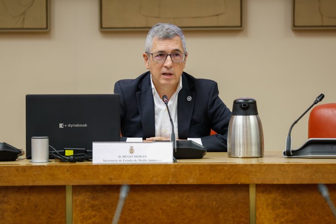 El Secretario de Estado de Medio Ambiente, Hugo Morán, durante las jornadas ‘Aportaciones de la sociedad civil para un Pacto de Estado frente a la emergencia climática’, en el Congreso de los Diputados, a 4 de noviembre de 2025, en Madrid (España).