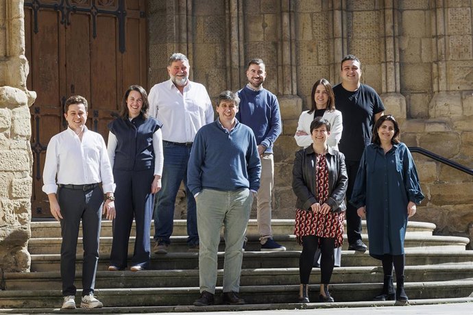 Eduardo Hernáiz, reelegido presidente de Bodegas Familiares