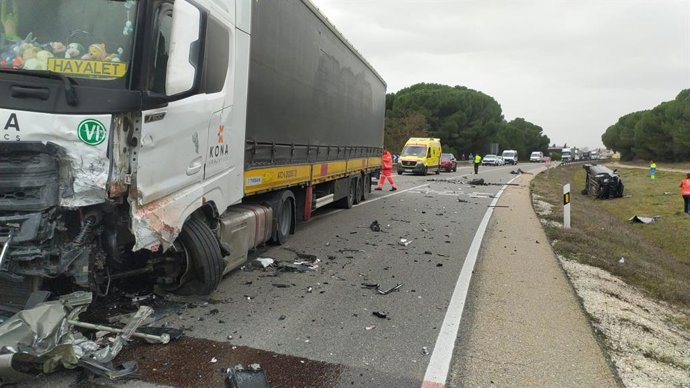 Imagen del accidente mortal recientemente ocurrido en Sardón (Valladolid).