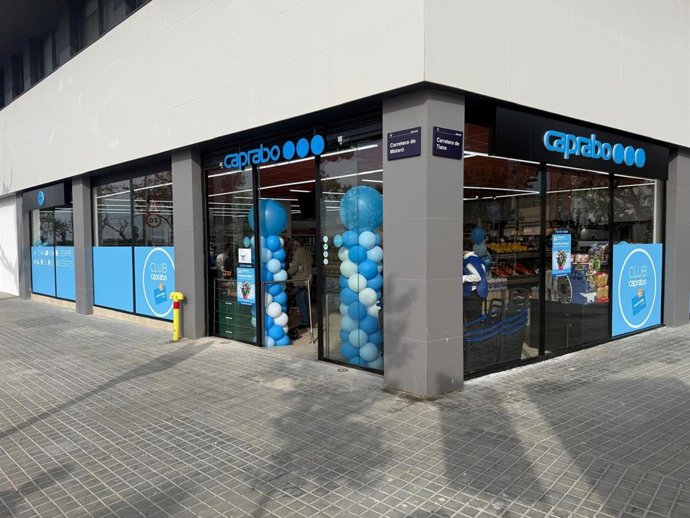 Nova botiga de Caprabo a Badalona (Barcelona)