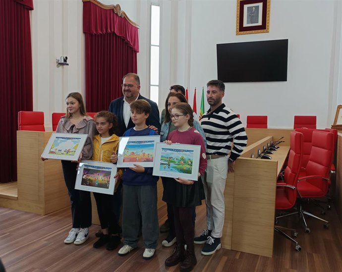 Entrega de premios del Concurso Nacional de Dibujo e Infantil de Aqualia, enfocado en el uso sostenible del agua