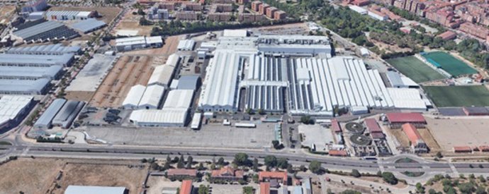 Archivo - Vista aerea de la fábrica de Iveco en Valladolid.
