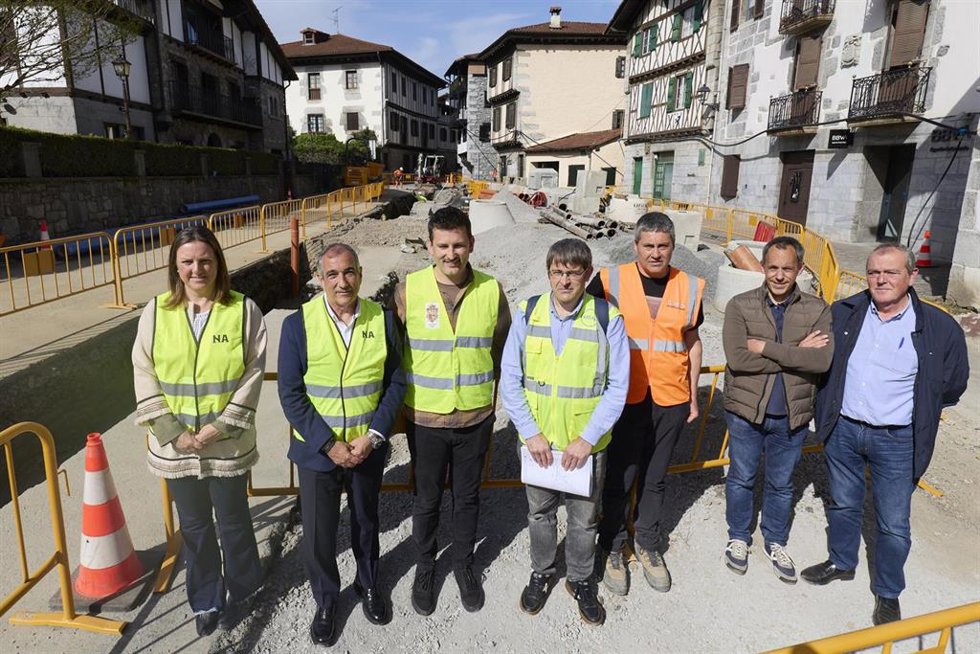 Visita obras Lesaka.