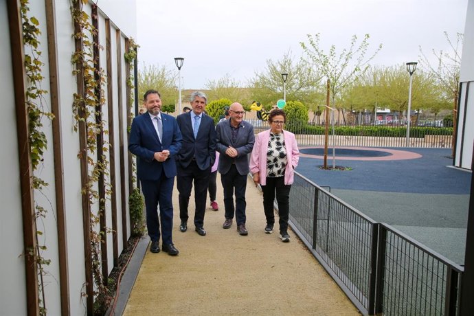 El delegado del Gobierno en C-LM, José Pablo Sabrido, en Corral de Calatrava.