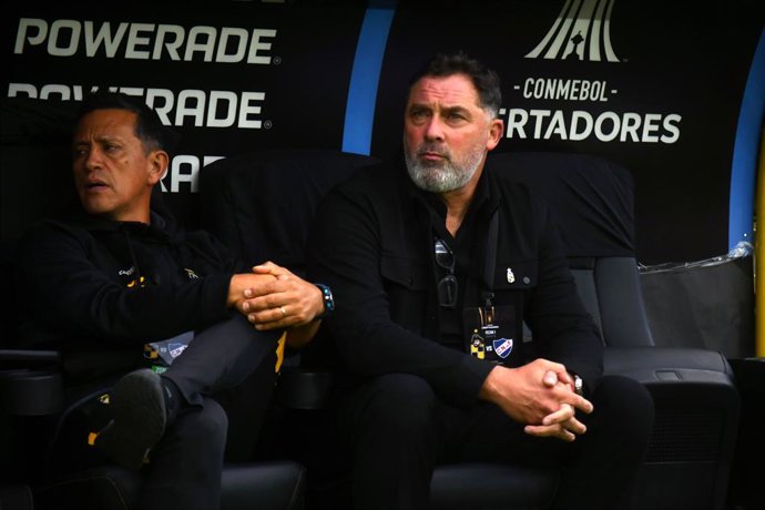 Futbol, Coquimbo Unido vs Nacional. Fase de Grupos, Copa Libertadores 2026. El entrenador de Coquimbo Unido Hernan Caputto es fotografiado durante un partido del grupo B de la copa libertadores disputado en el estadio Francisco Sanchez Rumoroso en