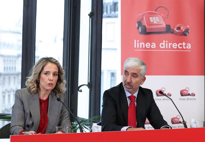 Archivo - La consejera delegada de Línea Directa Aseguradora, Patricia Ayuela, y el director de Finanzas de Línea Directa Aseguradora, Carlos Rodríguez, durante la presentación de resultados de Línea Directa del ejercicio 2024, en Gran Vía HUB, a 29 de en