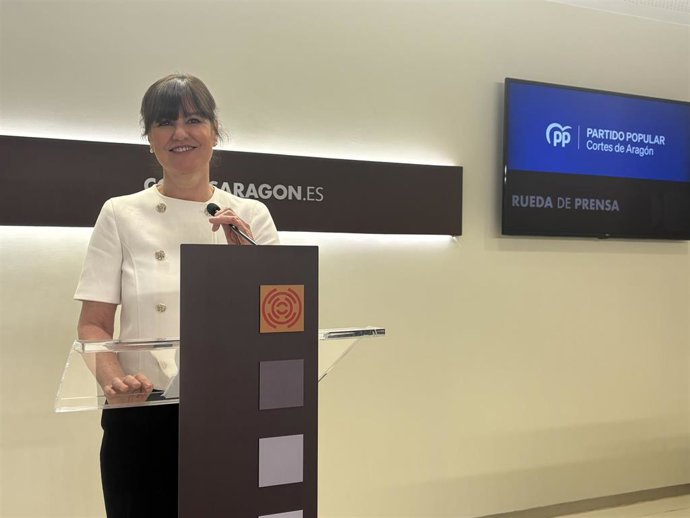 La diputada del PP Elena Allué.