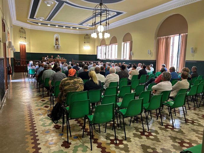 La Unió agrupa ja a propietaris de més de 60 finques afectats pel projecte LogistiCs